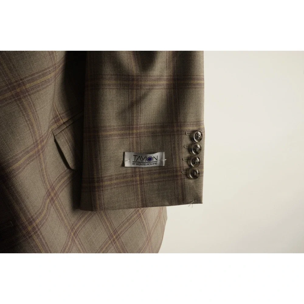 $360 Tayion Collection Regular-Fit Suit Jacket Men's 44R Tan Burgundy Windowpane